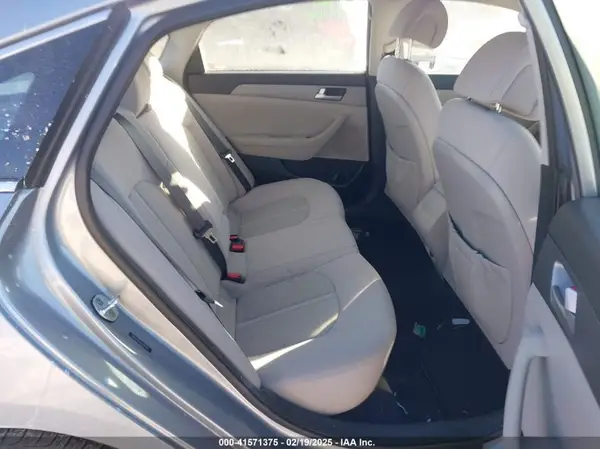 5NPE24AF8GH425960 2016 HYUNDAI SONATA - Image 8