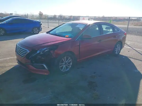 5NPE24AF8GH426817 2016 HYUNDAI SONATA - Image 2