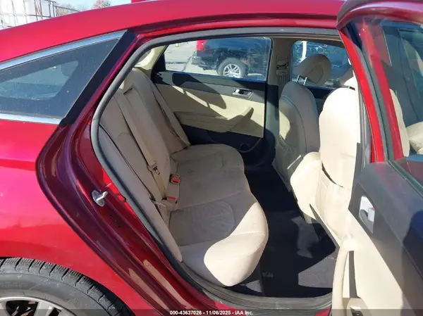 5NPE24AF8GH426817 2016 HYUNDAI SONATA - Image 8