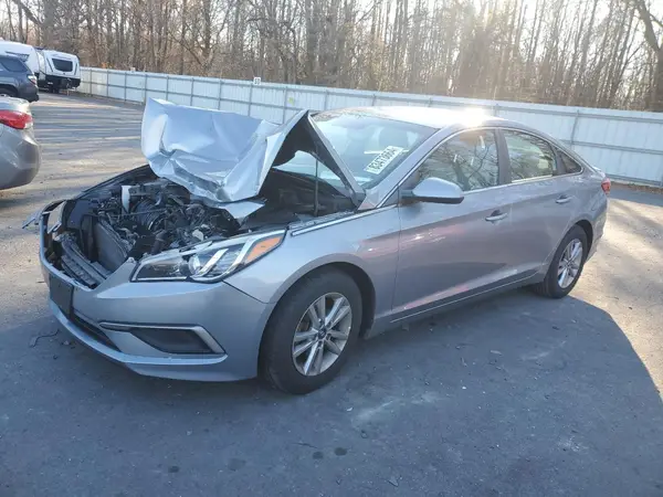 5NPE24AF8GH429023 2016 HYUNDAI SONATA - Image 1