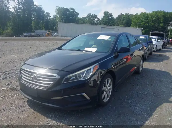 5NPE24AF8GH432844 2016 HYUNDAI SONATA - Image 2