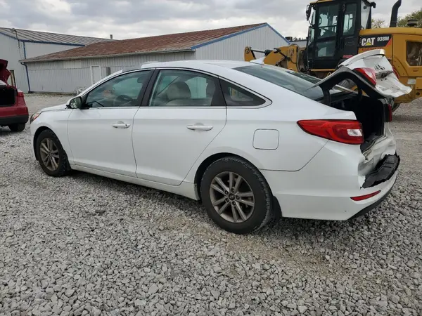 5NPE24AF8GH435596 2016 HYUNDAI SONATA - Image 2