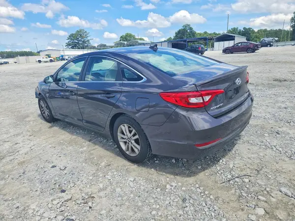 5NPE24AF8HH438029 2017 HYUNDAI SONATA - Image 2