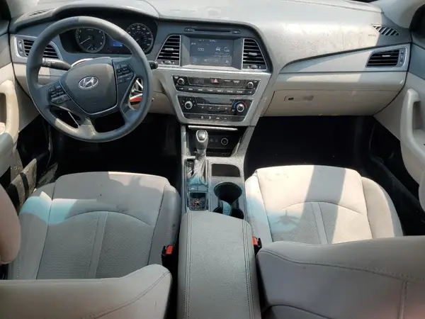 5NPE24AF8HH438189 2017 HYUNDAI SONATA - Image 8