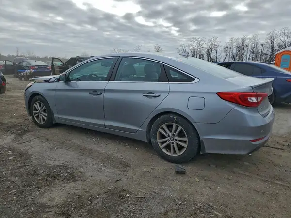 5NPE24AF8HH440184 2017 HYUNDAI SONATA - Image 2