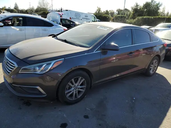 5NPE24AF8HH440427 2017 HYUNDAI SONATA - Image 1