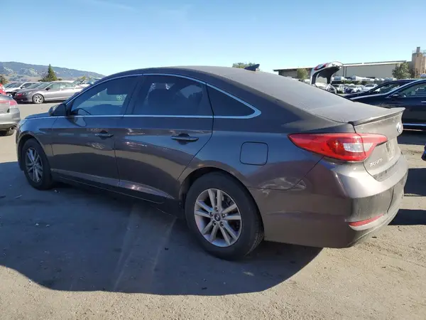 5NPE24AF8HH440427 2017 HYUNDAI SONATA - Image 2