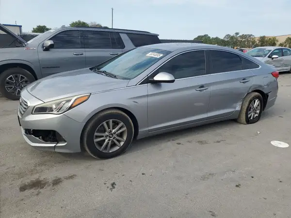 5NPE24AF8HH440492 2017 HYUNDAI SONATA - Image 1