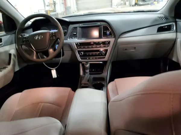 5NPE24AF8HH440962 2017 HYUNDAI SONATA - Image 8