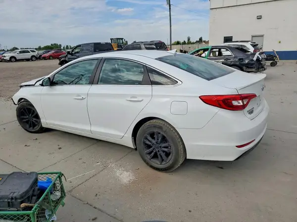 5NPE24AF8HH441187 2017 HYUNDAI SONATA - Image 2