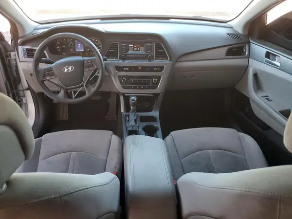 5NPE24AF8HH443487 2017 HYUNDAI SONATA - Image 8