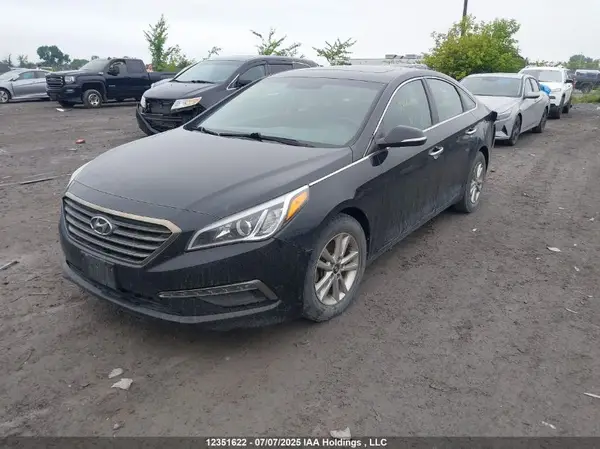 5NPE24AF8HH448270 2017 HYUNDAI SONATA - Image 2