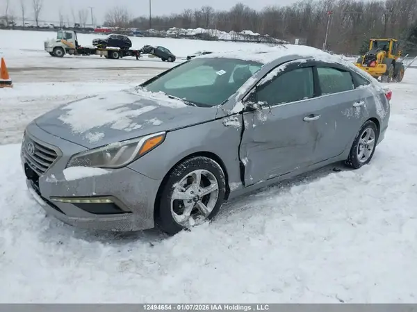 5NPE24AF8HH455090 2017 HYUNDAI SONATA - Image 2