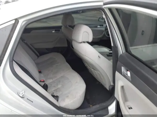 5NPE24AF8HH462993 2017 HYUNDAI SONATA - Image 8