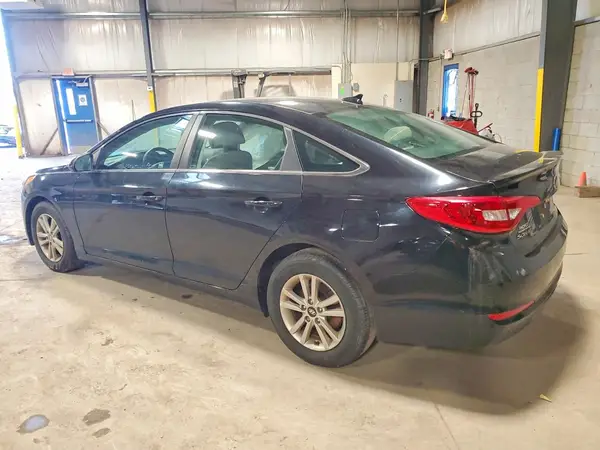 5NPE24AF8HH465778 2017 HYUNDAI SONATA - Image 2