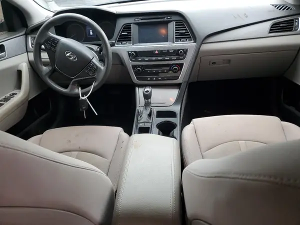 5NPE24AF8HH469362 2017 HYUNDAI SONATA - Image 8