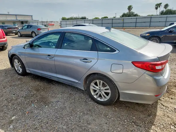5NPE24AF8HH470379 2017 HYUNDAI SONATA - Image 2