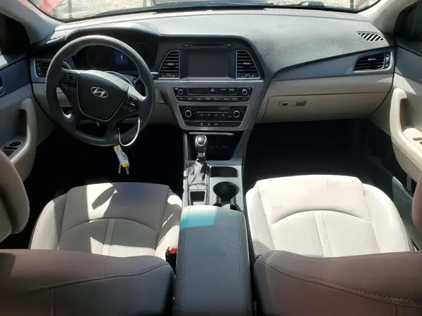 5NPE24AF8HH474917 2017 HYUNDAI SONATA - Image 8