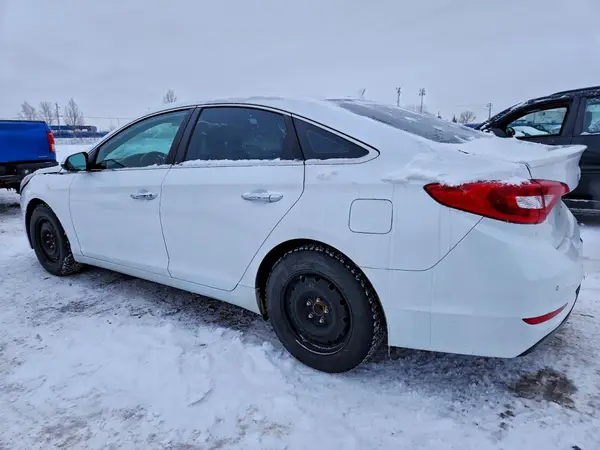 5NPE24AF8HH475999 2017 HYUNDAI SONATA - Image 2