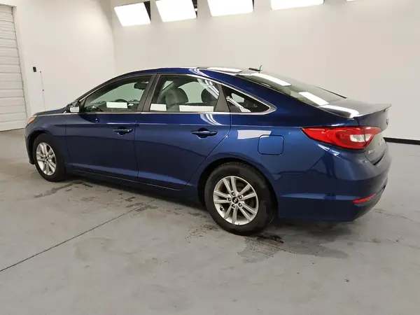 5NPE24AF8HH481091 2017 HYUNDAI SONATA - Image 2