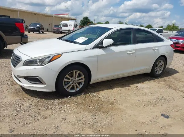 5NPE24AF8HH481589 2017 HYUNDAI SONATA - Image 2
