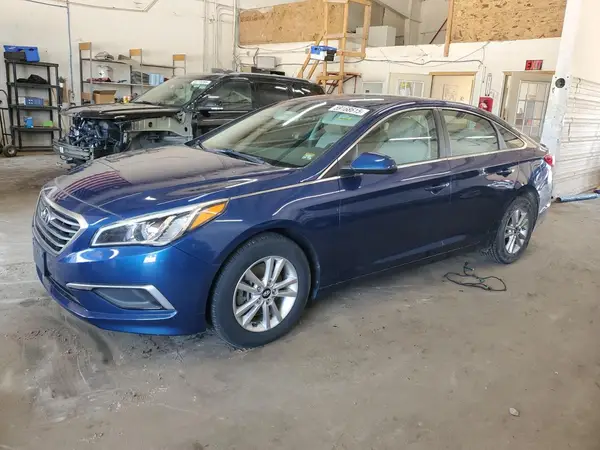 5NPE24AF8HH483701 2017 HYUNDAI SONATA - Image 1