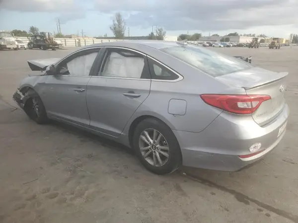 5NPE24AF8HH485559 2017 HYUNDAI SONATA - Image 2