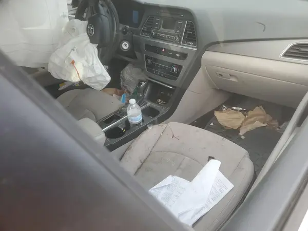 5NPE24AF8HH485559 2017 HYUNDAI SONATA - Image 8