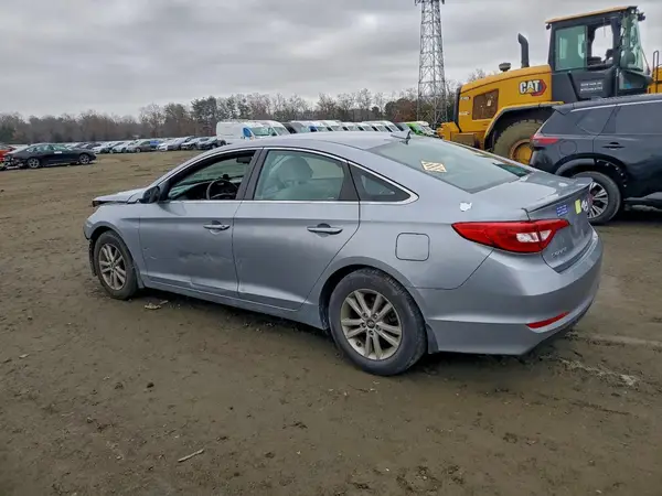 5NPE24AF8HH489031 2017 HYUNDAI SONATA - Image 2