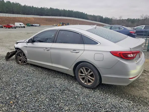 5NPE24AF8HH491605 2017 HYUNDAI SONATA - Image 2