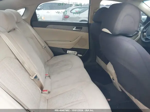 5NPE24AF8HH496657 2017 HYUNDAI SONATA - Image 8