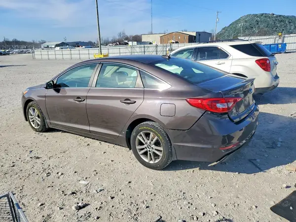 5NPE24AF8HH499395 2017 HYUNDAI SONATA - Image 2