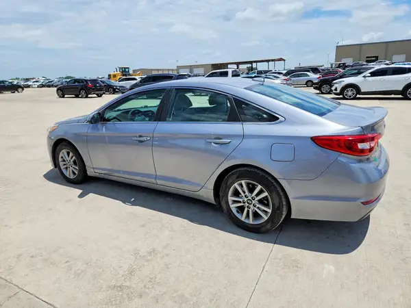 5NPE24AF8HH500903 2017 HYUNDAI SONATA - Image 2