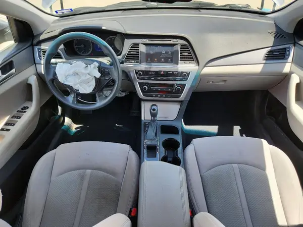 5NPE24AF8HH500903 2017 HYUNDAI SONATA - Image 8