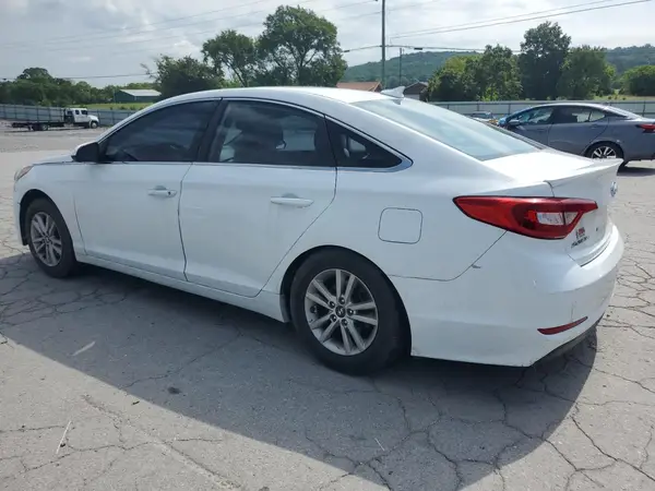 5NPE24AF8HH504143 2017 HYUNDAI SONATA - Image 2