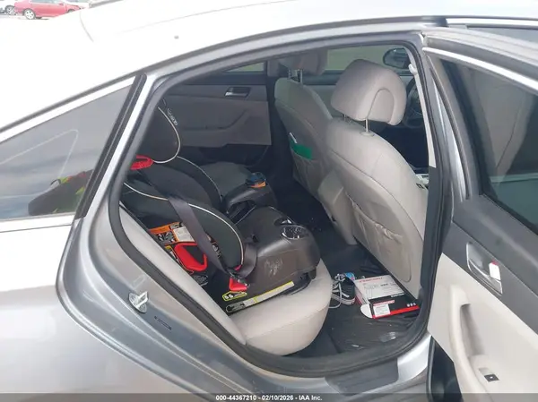 5NPE24AF8HH504661 2017 HYUNDAI SONATA - Image 8