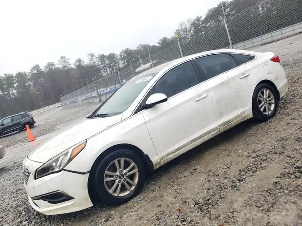 5NPE24AF8HH508404 2017 HYUNDAI SONATA - Image 1