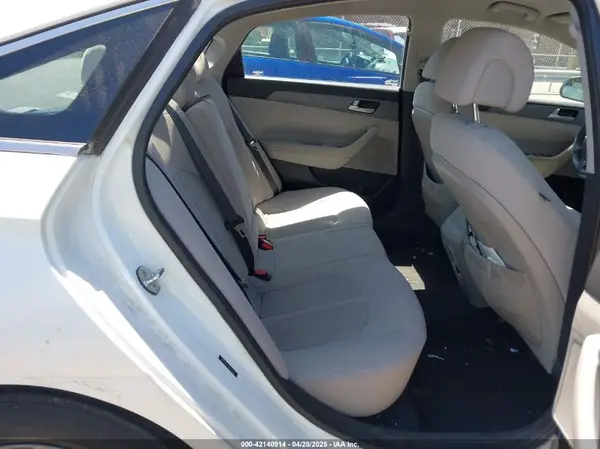 5NPE24AF8HH511593 2017 HYUNDAI SONATA - Image 8