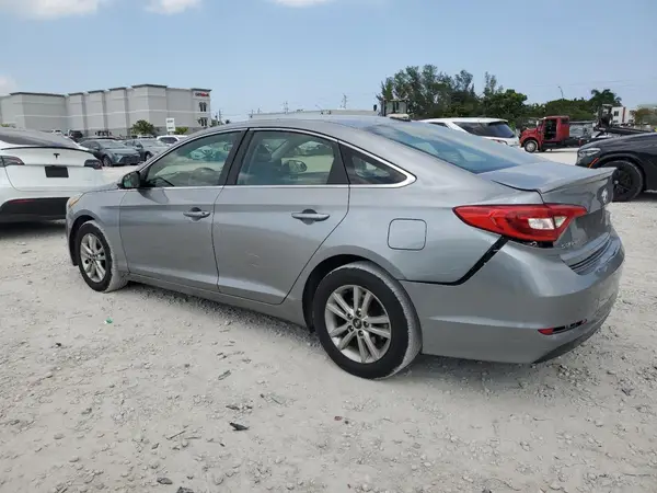 5NPE24AF8HH516051 2017 HYUNDAI SONATA - Image 2