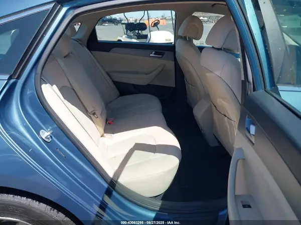 5NPE24AF8HH518365 2017 HYUNDAI SONATA - Image 8