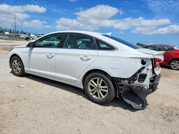 5NPE24AF8HH518687 2017 HYUNDAI SONATA - Image 2