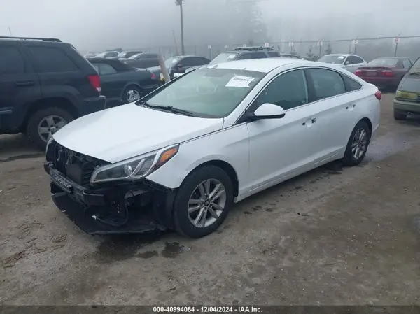 5NPE24AF8HH521010 2017 HYUNDAI SONATA - Image 2