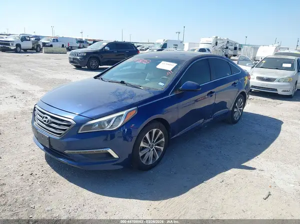 5NPE24AF8HH524781 2017 HYUNDAI SONATA - Image 2