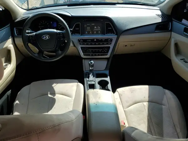 5NPE24AF8HH525770 2017 HYUNDAI SONATA - Image 8