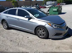 5NPE24AF8HH526062 2017 HYUNDAI SONATA