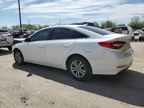 5NPE24AF8HH527745 2017 HYUNDAI SONATA - Image 2