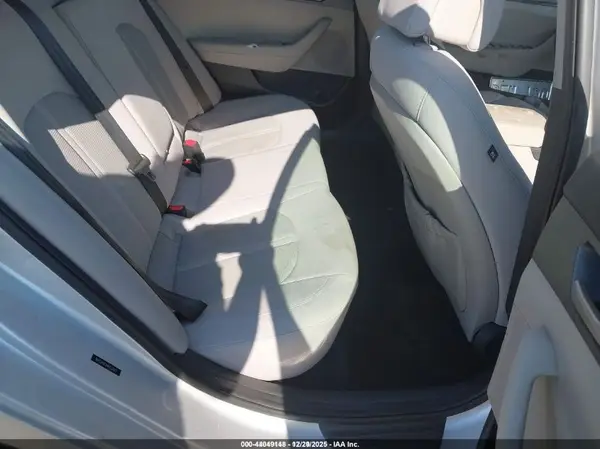 5NPE24AF8HH532847 2017 HYUNDAI SONATA - Image 8