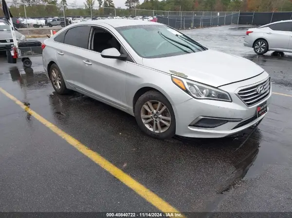 5NPE24AF8HH534260 2017 HYUNDAI SONATA - Image 1