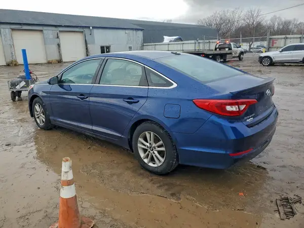 5NPE24AF8HH537773 2017 HYUNDAI SONATA - Image 2