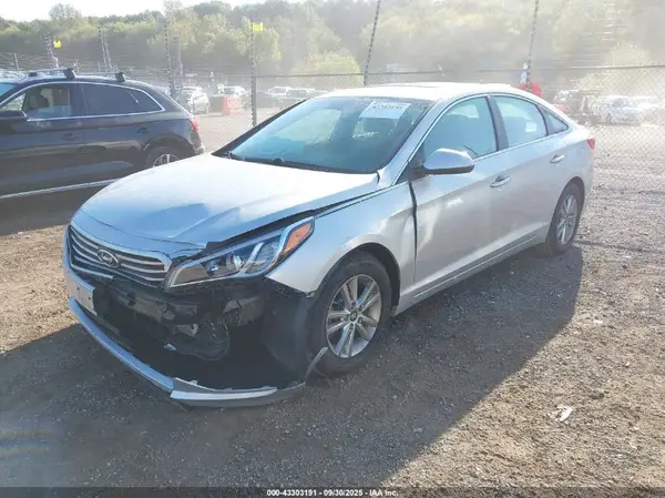 5NPE24AF8HH539281 2017 HYUNDAI SONATA - Image 2